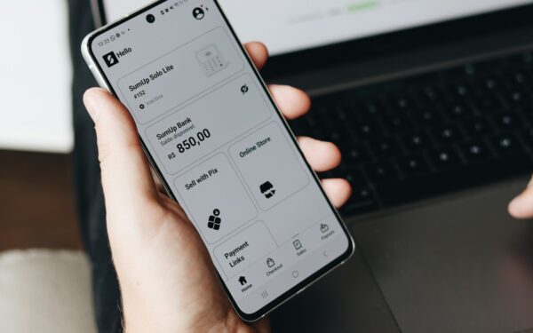 Applications de finances personnelles : 5 usages concrets qui simplifient vraiment votre quotidien