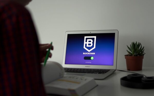 Bien débuter avec Obsidian pour organiser ses idées et ses projets sans se perdre