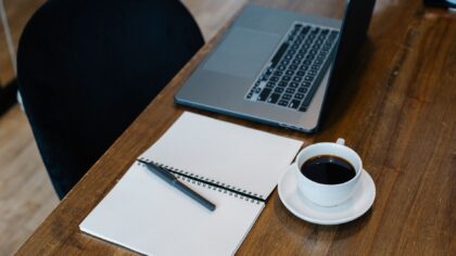 Bien utiliser ClickUp sans se perdre dedans : une méthode simple pour avancer sur vos projets