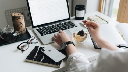 Gérer ses emails en moins de 30 minutes par jour sans laisser de messages importants passer