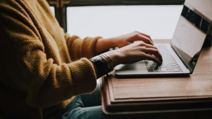 IA pour les emails : organiser sa boîte de réception sans y passer ses soirées