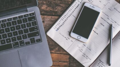 Réduire les distractions numériques au travail : un cadre concret pour retrouver de la concentration