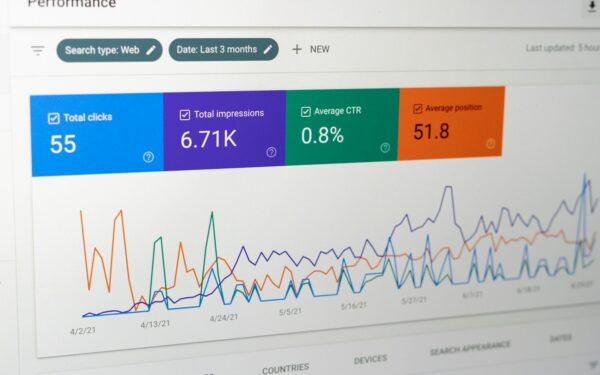 Algorithmes de recommandation : ce qui se cache derrière les contenus que vous voyez en ligne