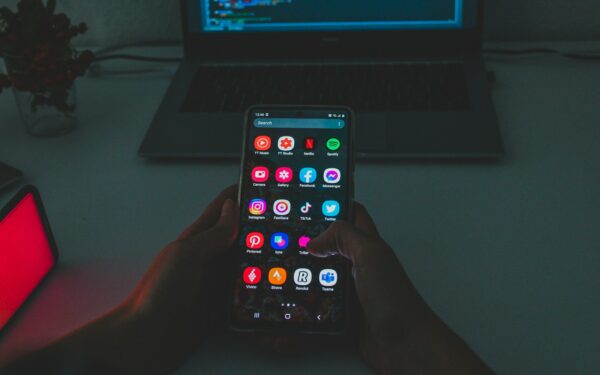 Android en pratique : 9 réglages à connaître pour un téléphone plus fluide et plus sûr