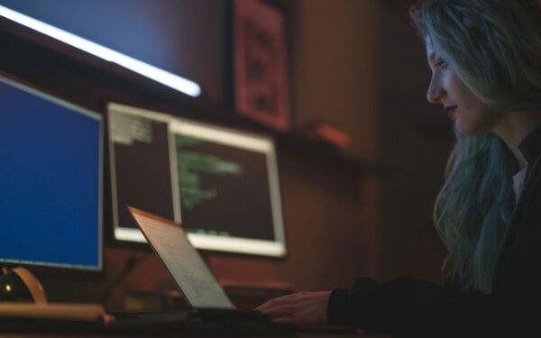 Étudiants et comptes en ligne : guide pratique pour éviter les piratages au quotidien