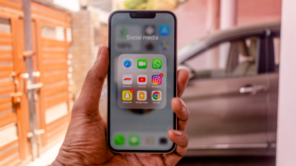 Flux RSS modernes sur iPhone : suivre l’info sans devenir accro aux réseaux