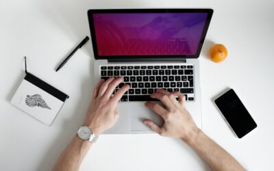 IA et créativité au quotidien : 5 façons raisonnables d’en faire un allié sans brider vos idées