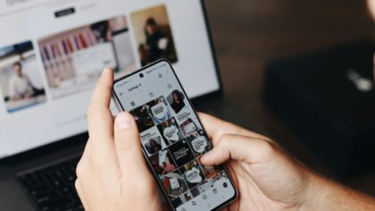 IA et réseaux sociaux pour créateurs : construire une présence efficace sans se déshumaniser