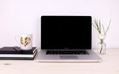 Minimalisme digital au quotidien : une méthode simple pour alléger vos outils sans repartir de zéro