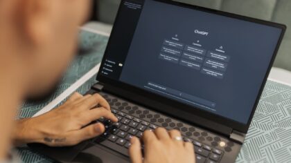 Rédiger un prompt efficace pour l’IA générative et obtenir enfin des résultats utiles