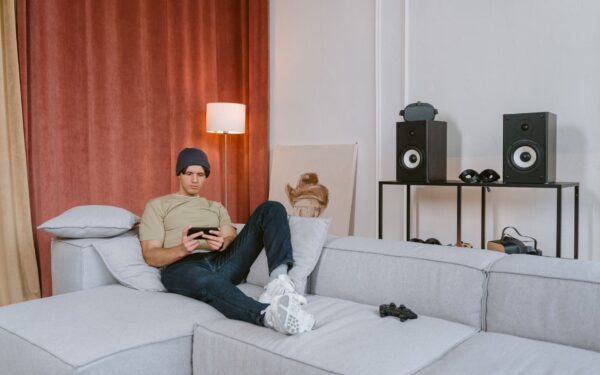 Streaming audio en Wi-Fi chez soi : choisir la bonne solution sans se compliquer la vie