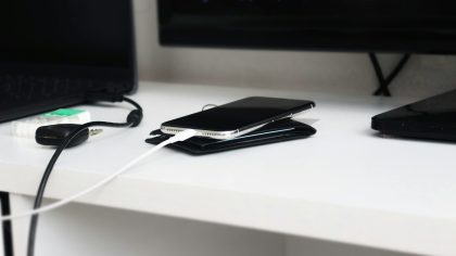 USB expliqué simplement : formats, vitesses et câbles pour ne plus se tromper
